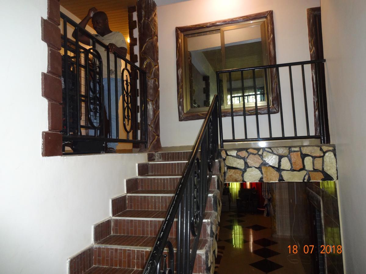Nordik Palace Bed & Breakfast Тема Екстер'єр фото